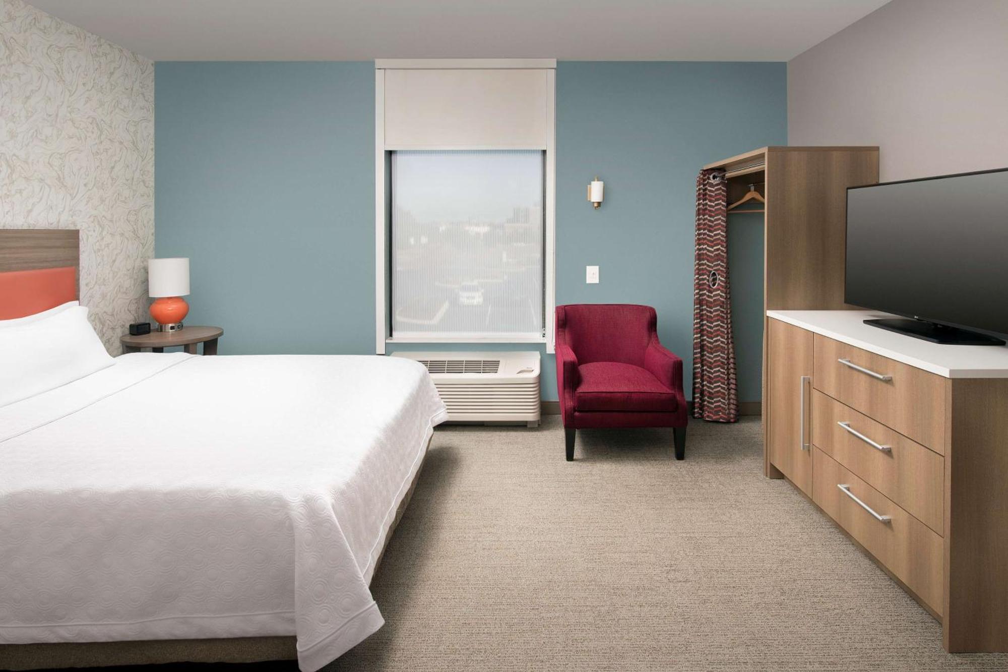 Hotel Home2 By Hilton